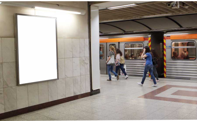 62 panels σε 17 σταθμούς — 2
