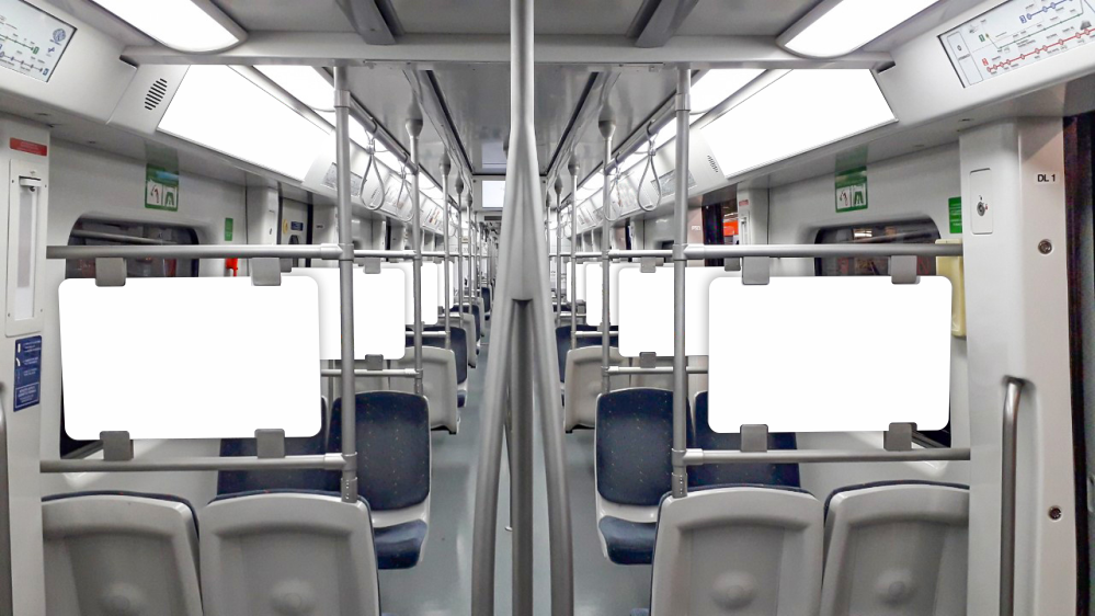 88 εσωτερικά glass panels <br>και 32 sliding fronts — 2